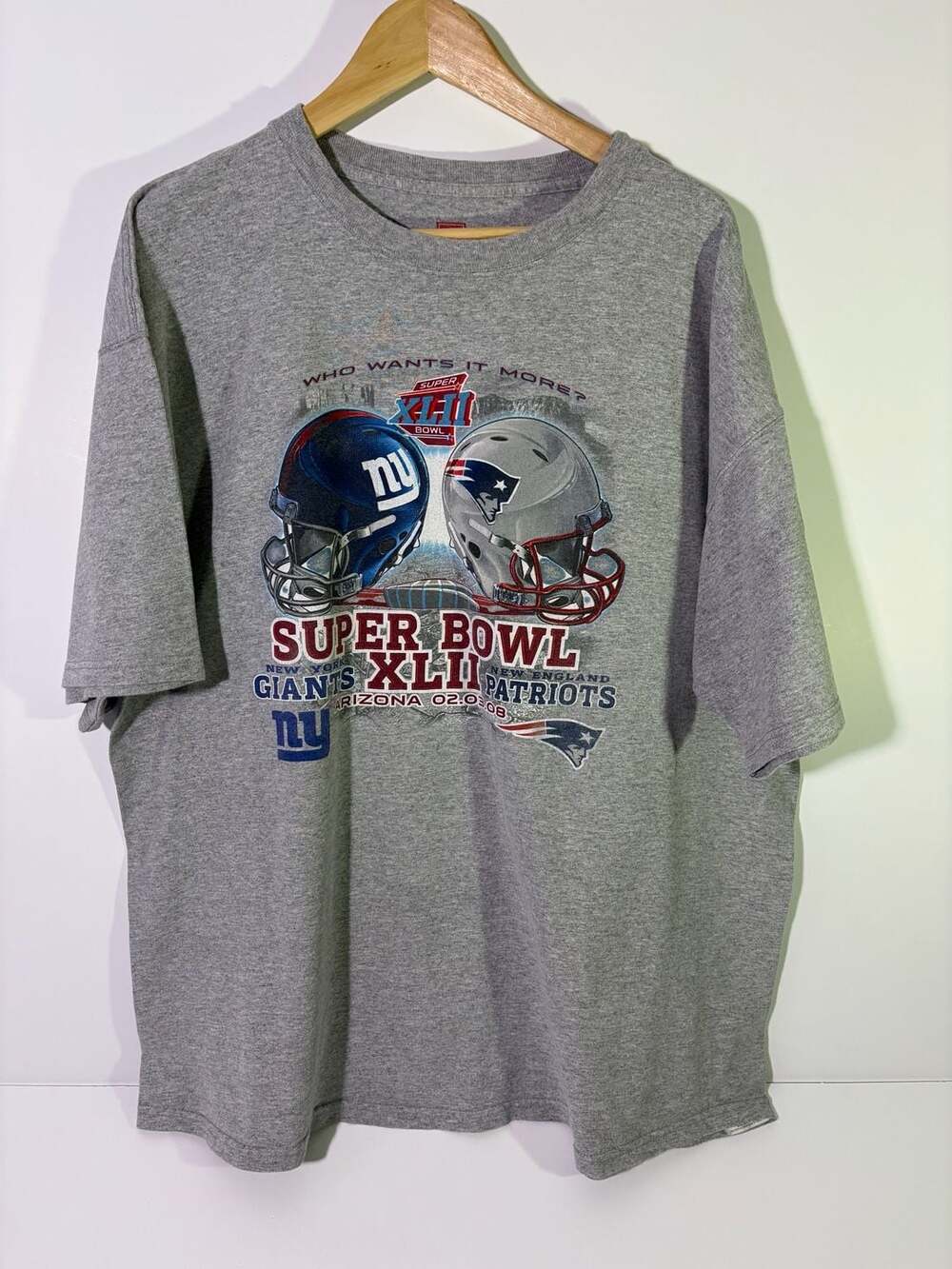 NFL Super Bowl XLII Giants vs Patriots T-Shirt Size 2XL Gray